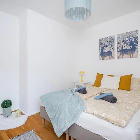 Paulay Private Apartment *