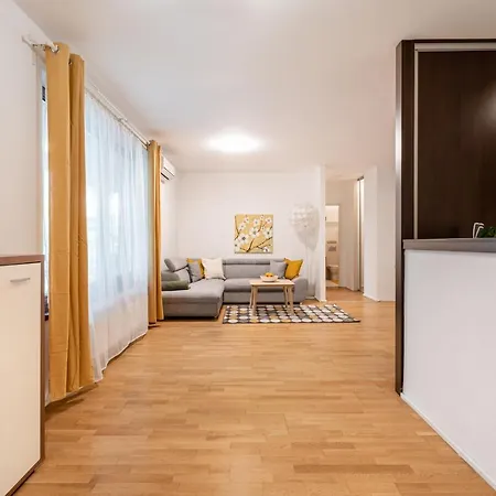 Paulay Private Apartment Budapest