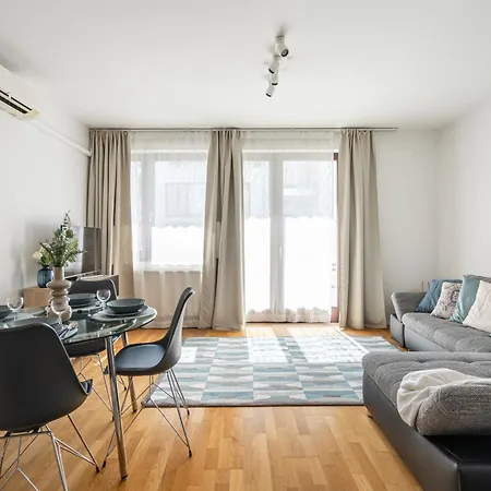 Paulay Private Budapest