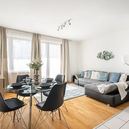 Paulay Private Apartment *